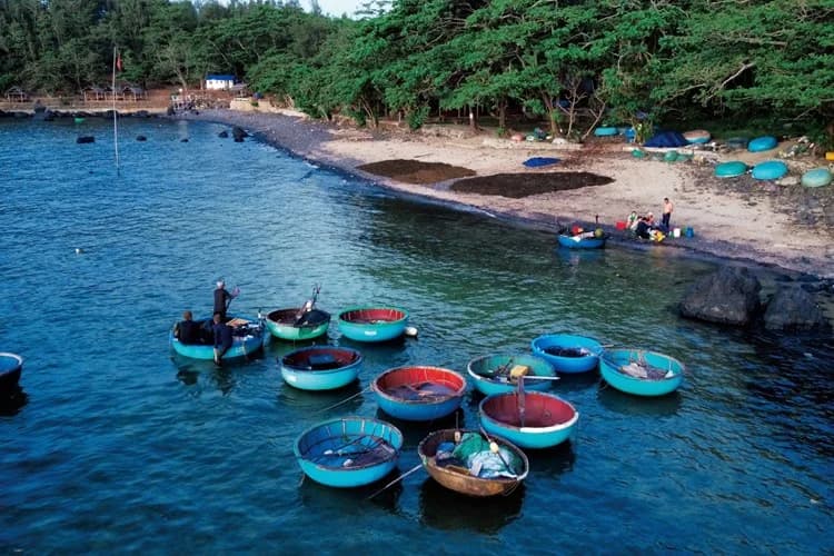 Làng chài Ba Làng An