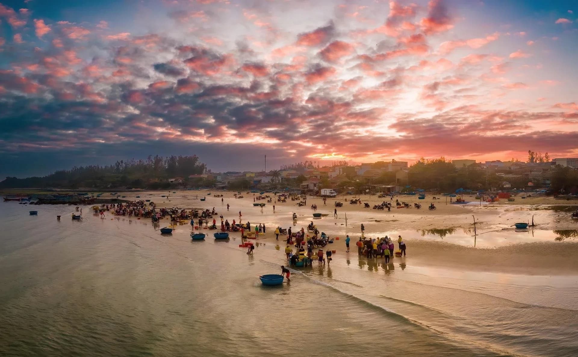 Biển Châu Tân Cinematic View